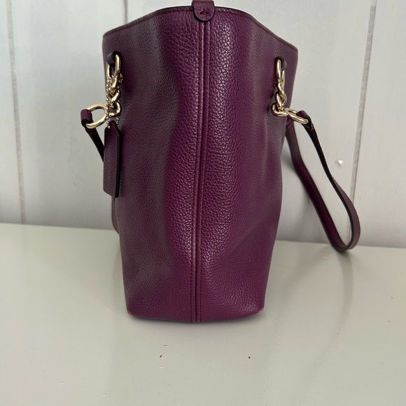 Coach purse - Picture 8 of 16